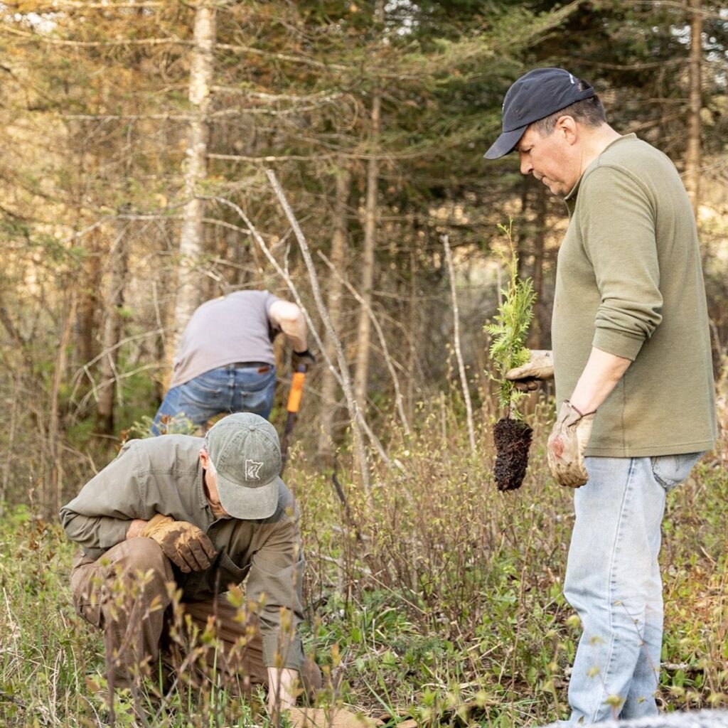 34-20220524-SNY01857-sq